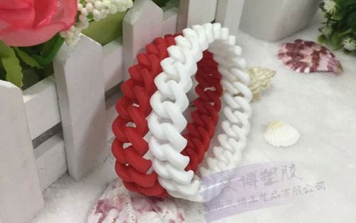 硅膠麻花手環(huán)